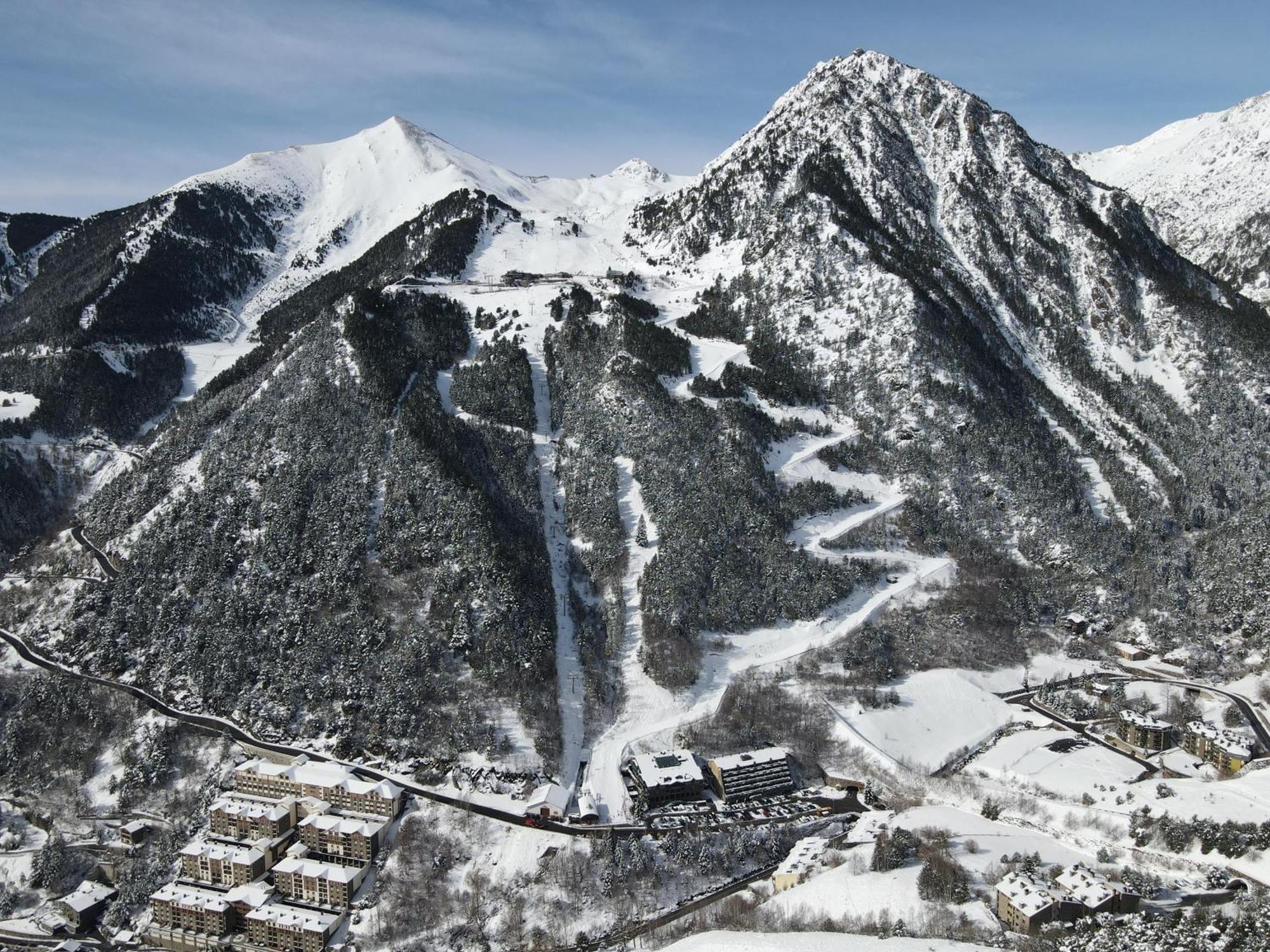 Ushuaia, The Mountain Hotel Arinsal Exterior foto